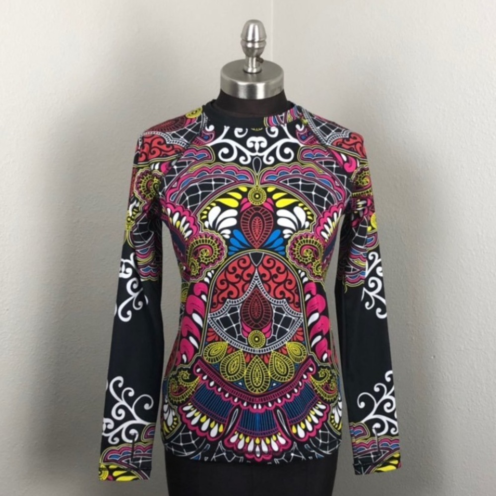 Athleta Sierra Nevada Paisley Top
